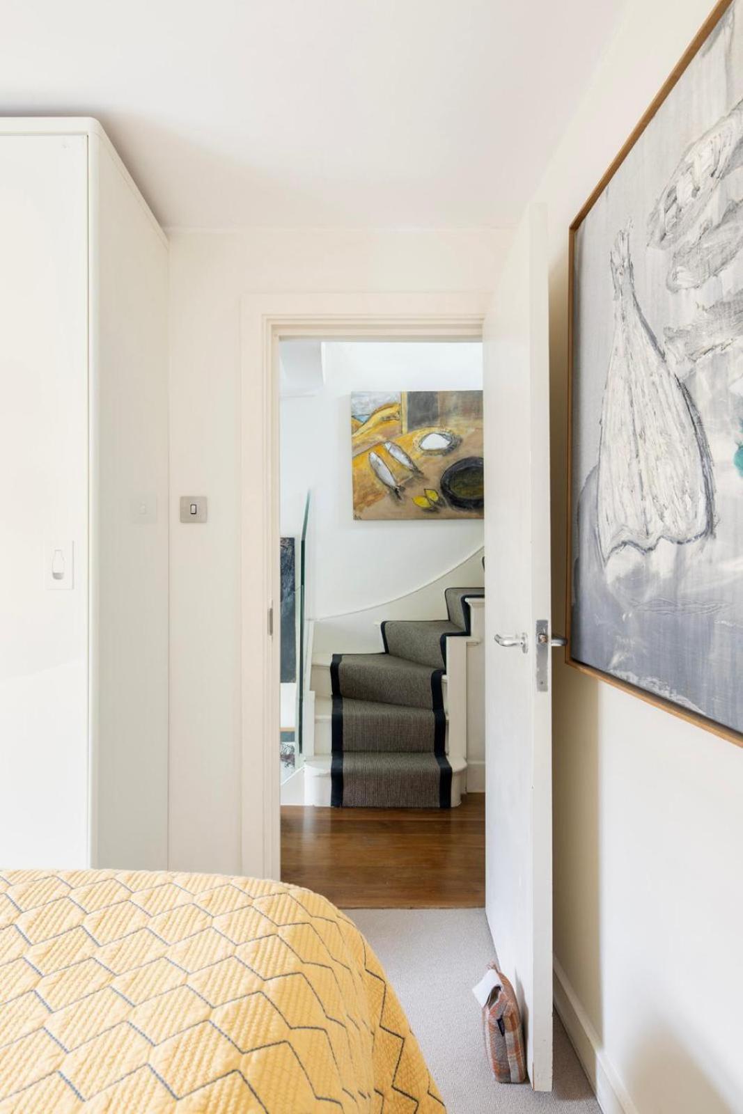 Unique 2bed Flat In Iconic Portobello Rd W Terrace Apartment